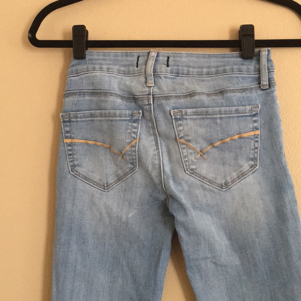 Jeans - Picture 3 of 5